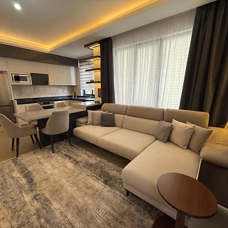 Apartment Yenissey Comfortable 2-bedroom In Mahmutlar Near Sea