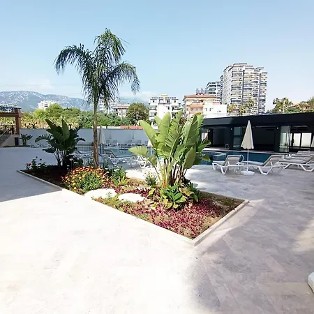 아파트 Yenissey Comfortable 2-bedroom In Mahmutlar Near Sea *
