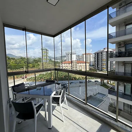 Yenissey Comfortable 2-bedroom In Mahmutlar Near Sea Apartament Alanya